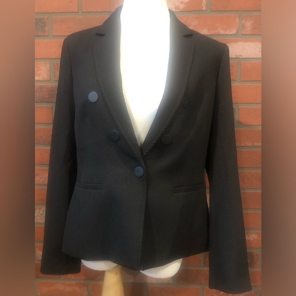 Size 10 Jones New York black blazer